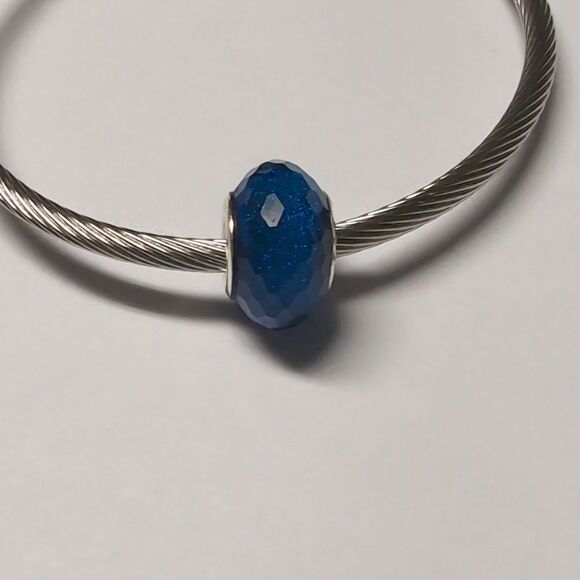 Blue Sparkly Charm for Pandora Style Bracelet - Picture 2 of 4